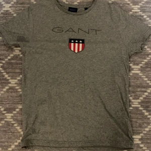 Gant t shirt - Gant t shirt ,  aldrig använd.   Skick:10/10
