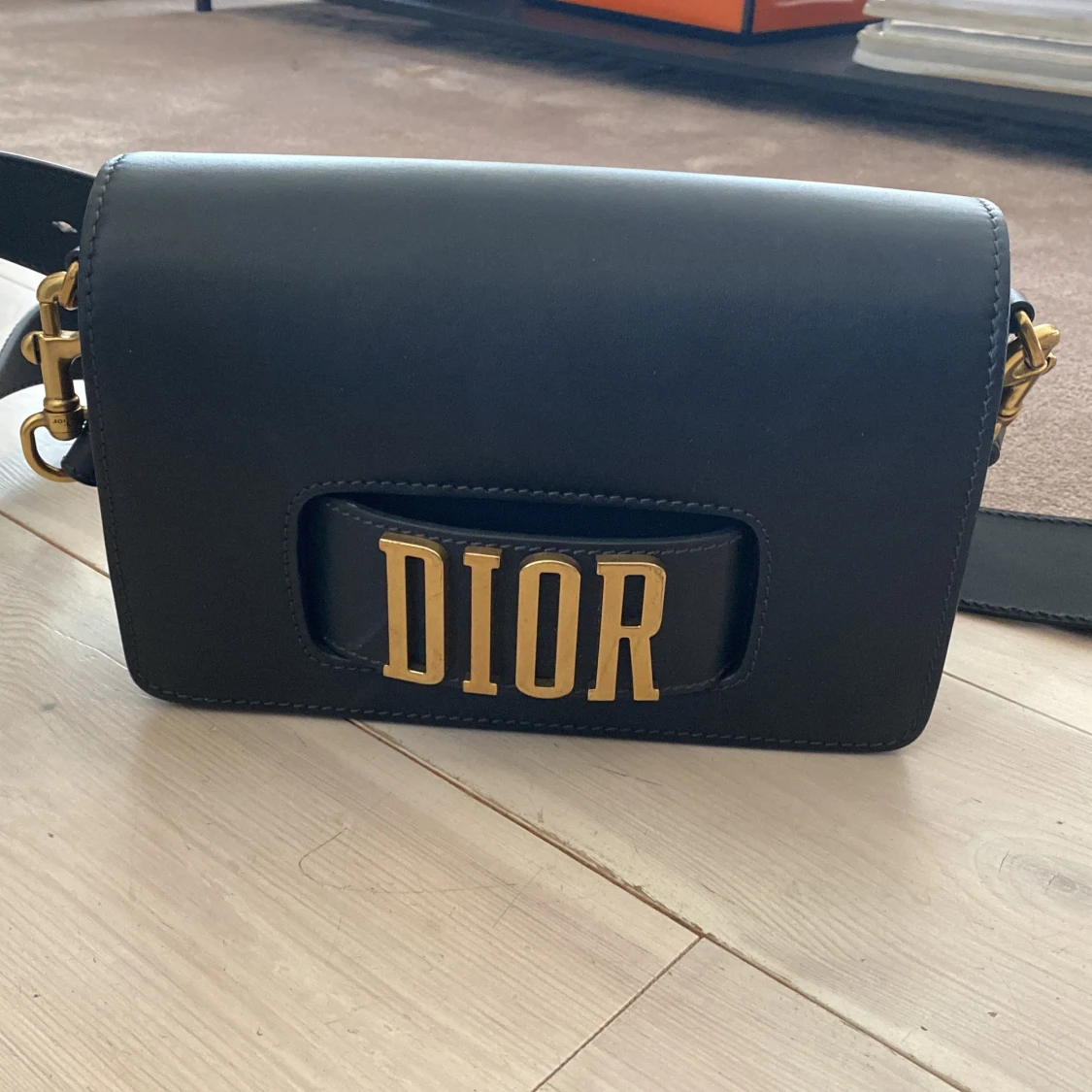 Äkta Dior DIO(R)EVOLUTION crossbody