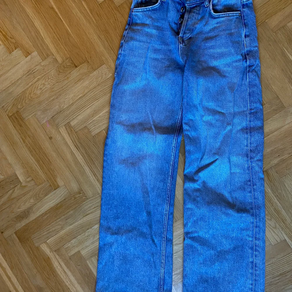 Storlek xxs, 150kr. Jeans & Byxor.