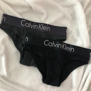 nya Calvin Klein trosor - Helt nya trosor, ett par gråa och ett par svarta, 75kr/st, vill man ha båda kostar portot 26kr och inte 13kr