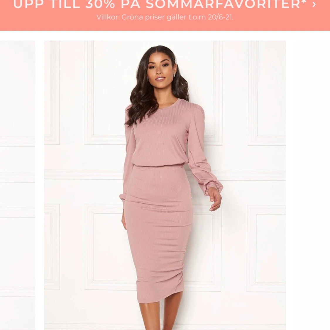 Ribbad klänning - 90