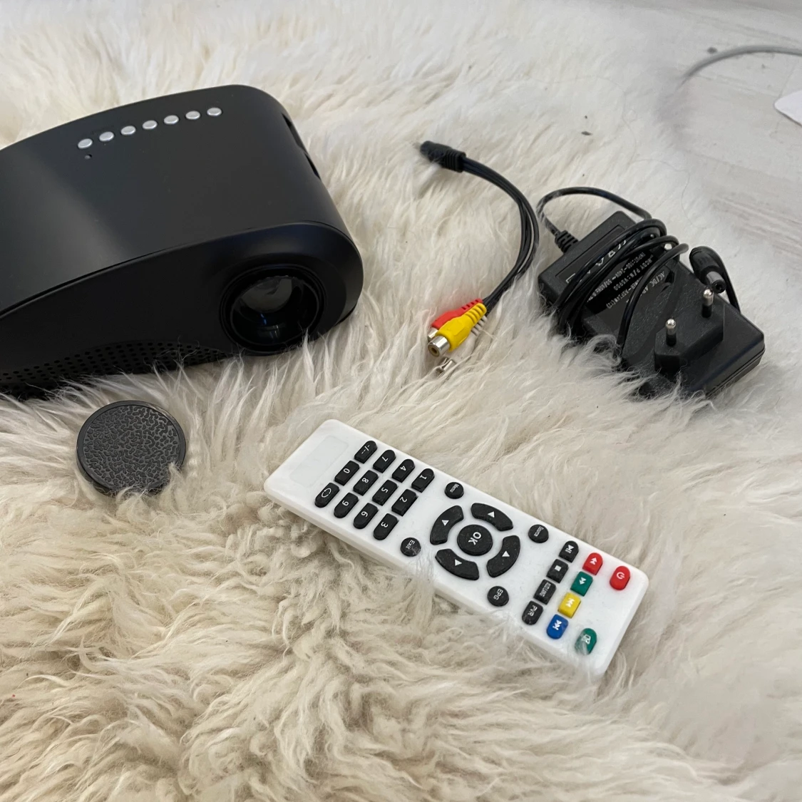 Mini projektor svart - 91