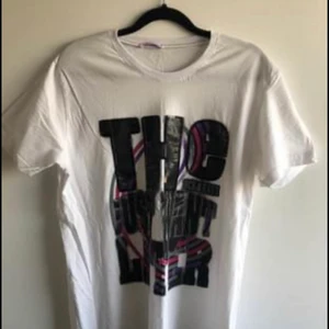 Vintagekläder  - En T-shirt för 100kr