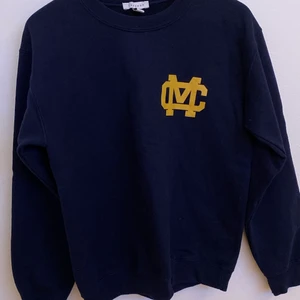 sweatshirt - mörkblå sweatshirt från topshop stl s