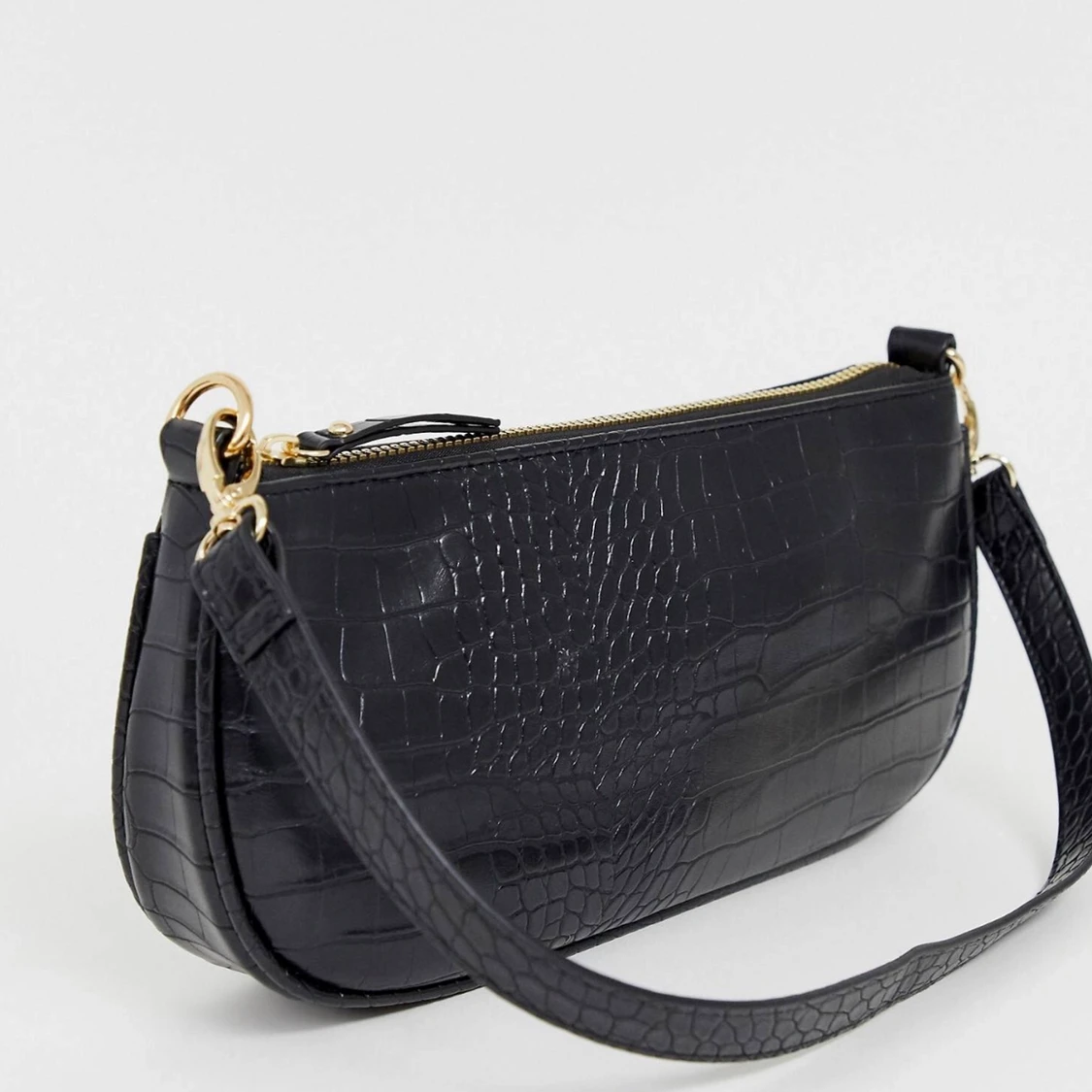 Axelrämsväska - 90