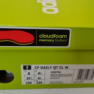 Adidas sneakers Strl 37 - Helt nya Adidas sneakers i Strl 37 säljes.