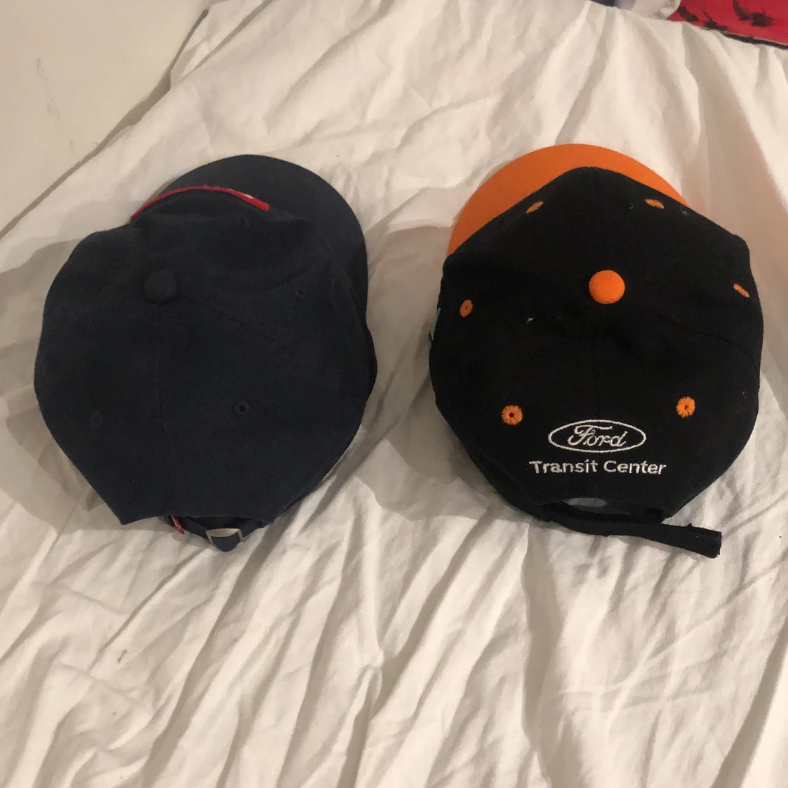 Levis och Ford  - 90