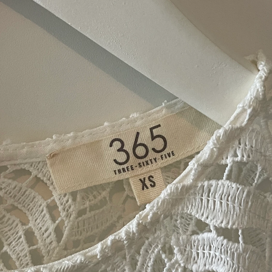 Fin vit klänning  - 91