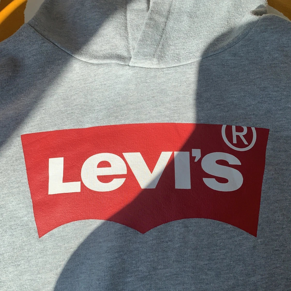 Levis hoddie storlek 128 - 91