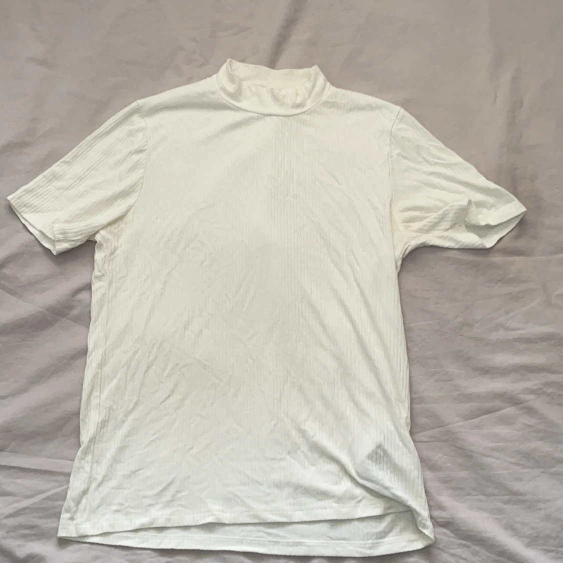 T-shirt m liten polokrage