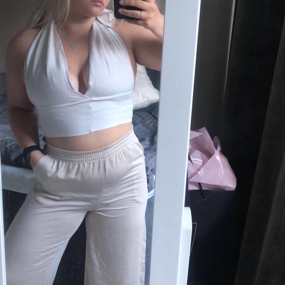 Halterneck topp i linne tyg - 90