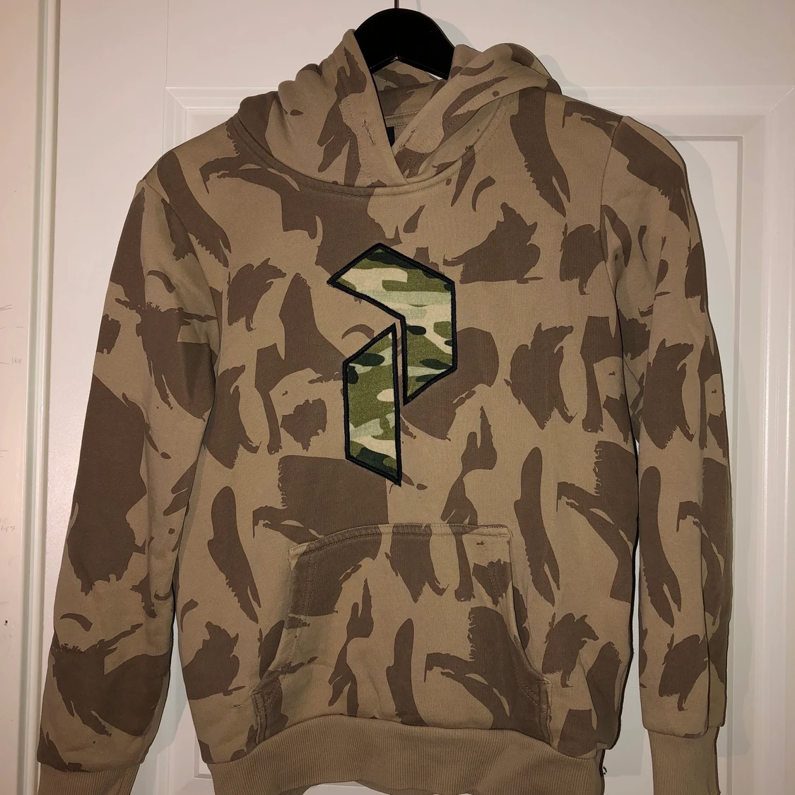 Peakperformance hoodie
