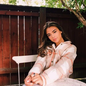 Rutig/randig höstjacka ☺️ - Använd vid 2 tillfällen, i nyskick