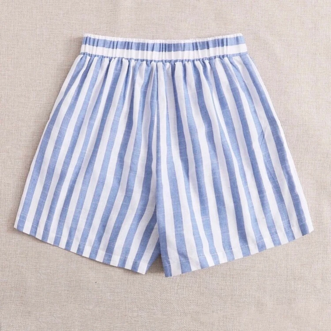 Beachy / VSCO vibe shorts  - 90