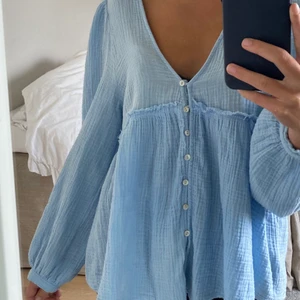 Blus från zara - Blus från zara, köpt förra veckan. Aldrig använt💕💕