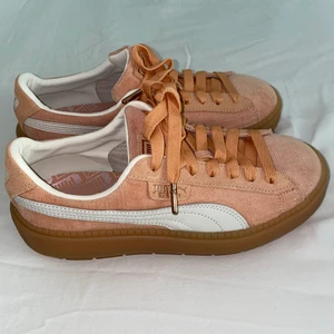 Pumasneakers  - Helt nya pumaskor. Storlek 39.