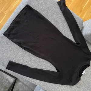 Klänning - Säljer denna då den är för stor för mig