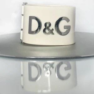 Dolce&Gabbana bracelet | plastic bangle - Authentic designer plastic bangle in off-white and silver from Dolce and Gabbana. 4,5 cm wide handcuff.