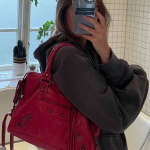 Fler bilder - BUDA ANDRA ANNONSEN!