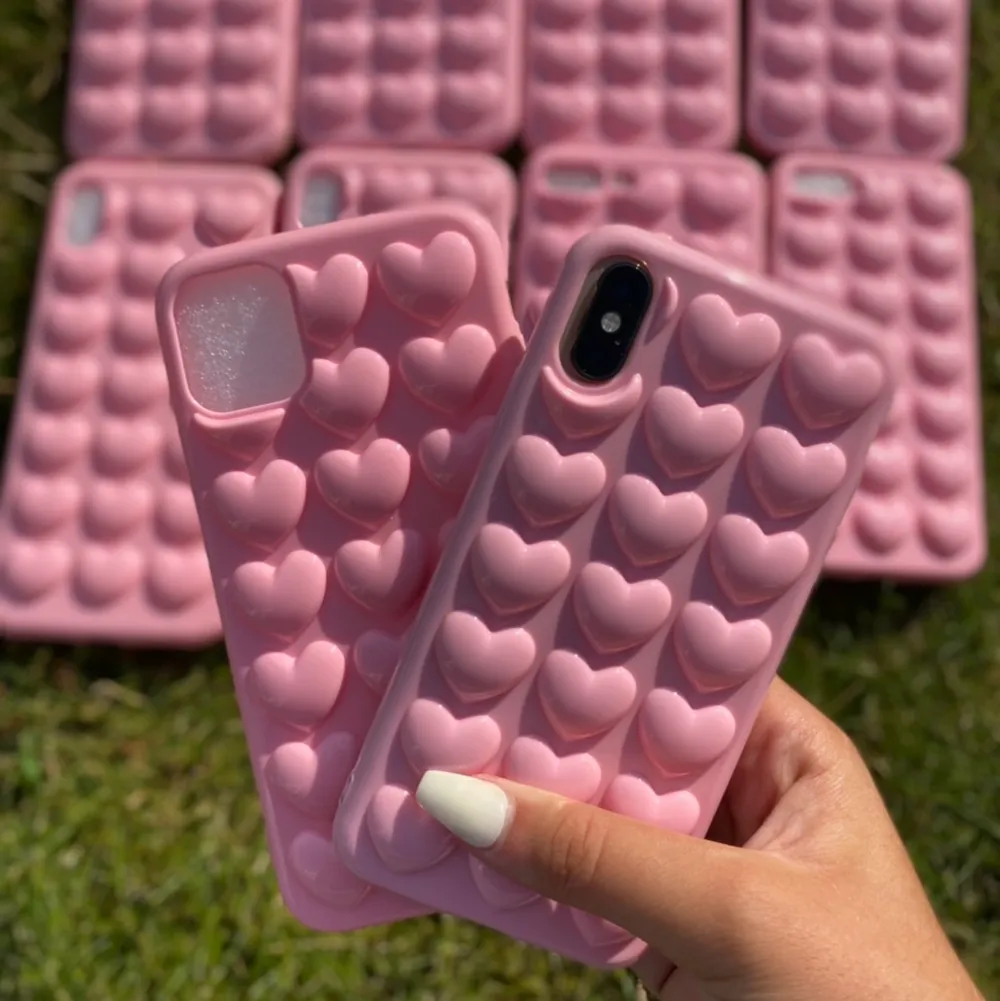 3D Pink heart caseđVi har följande Iphoneskal i lager: Iphone 12 PRO MAX, 11 & XS/X. GRATIS FRAKT!đŠ. Asusteet.
