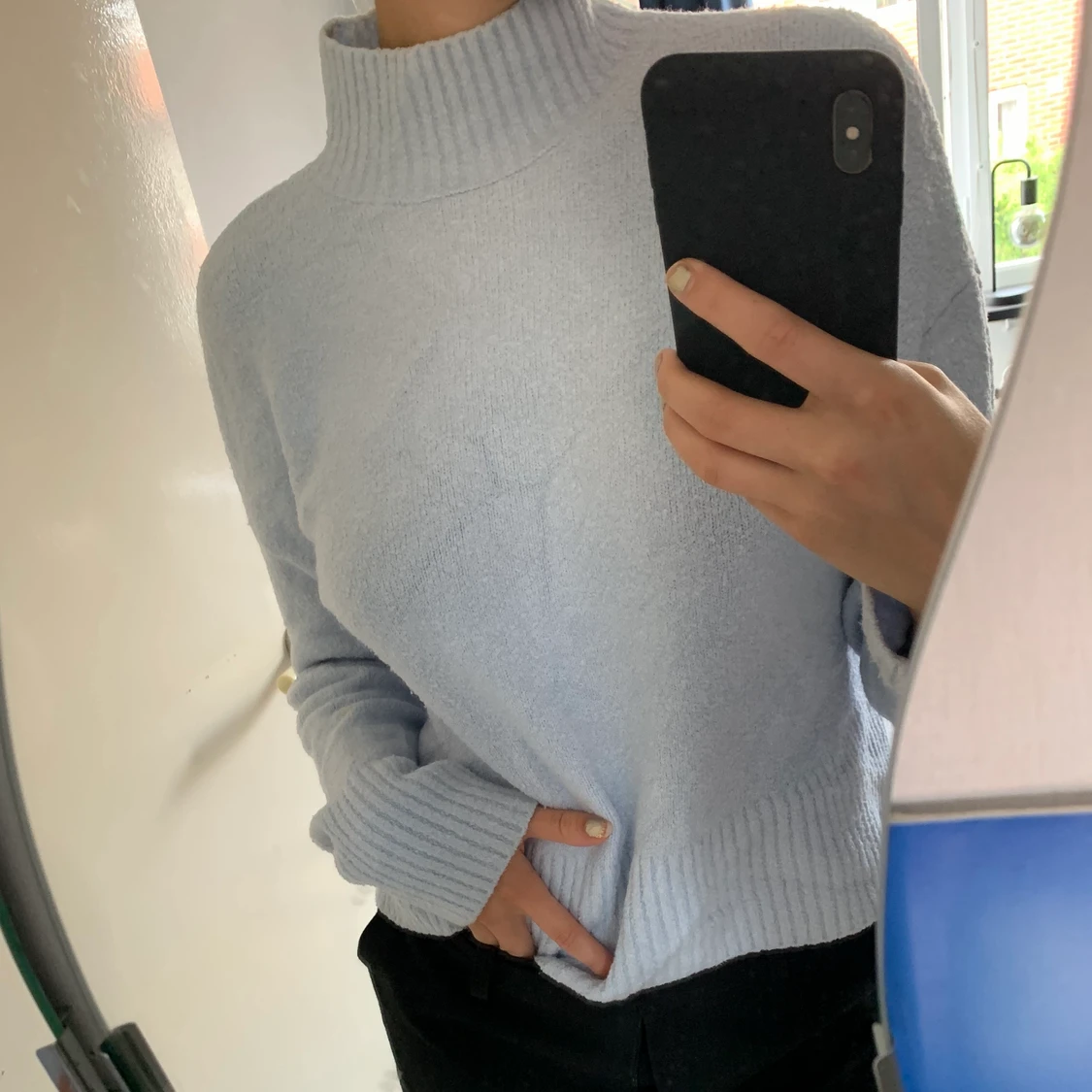 Stickad tröja från & other stories