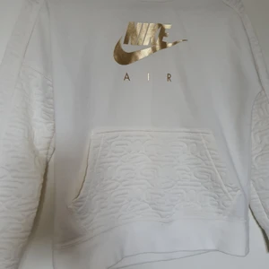 Nike tröja - Nike tröja, fint skick liten i storleken