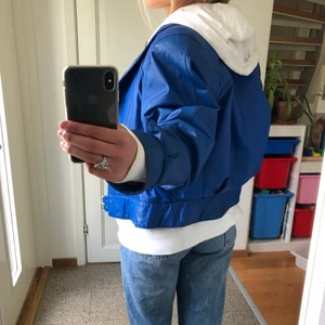 Skinnjacka - ASBALL skinnjacka köpt på Beyond Retro, knappt använd!