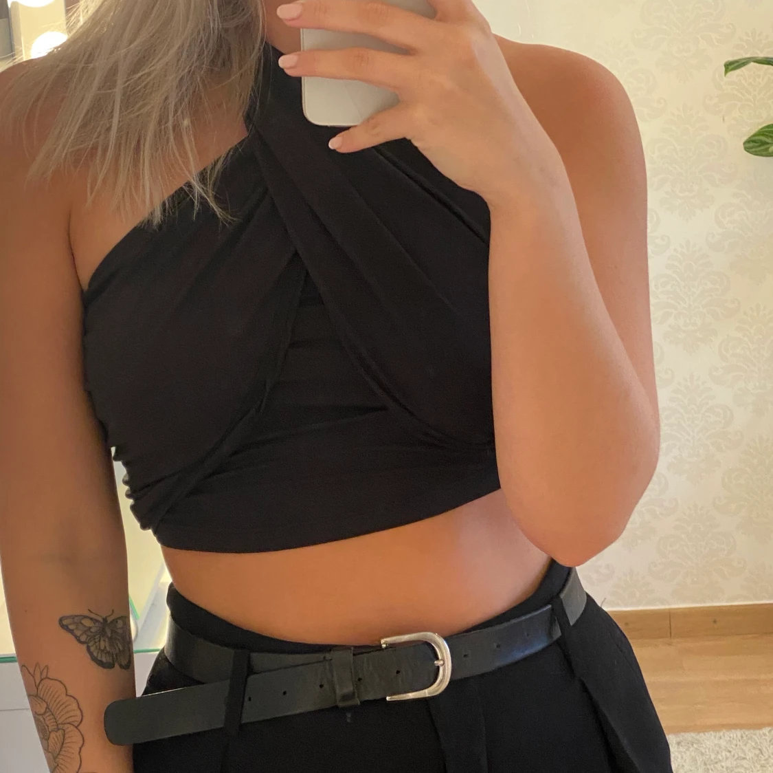 Trendig topp från NA-KD - 91