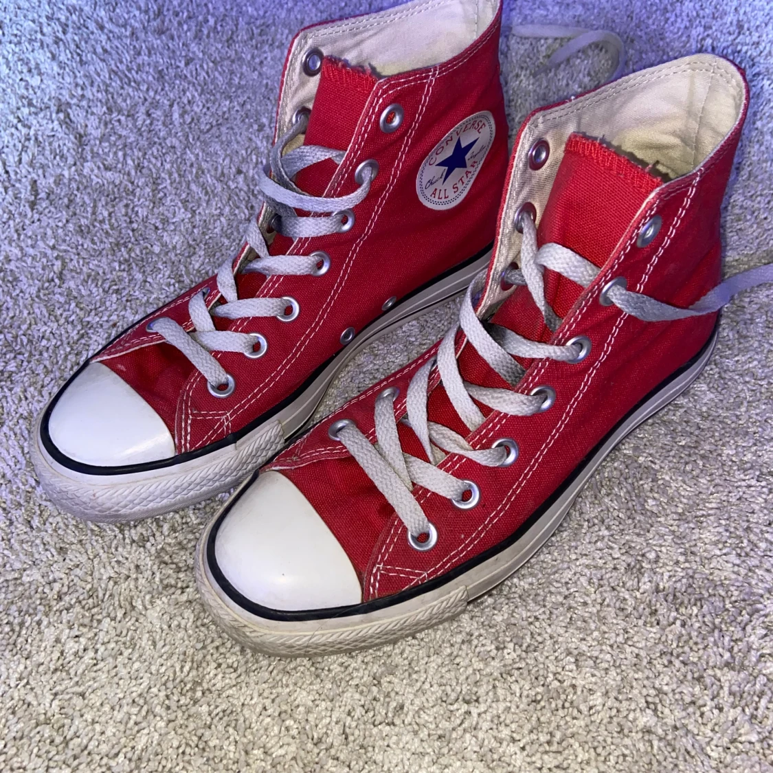 Röda Converse storlek 37 - 90