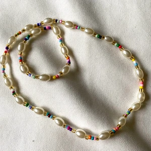 Smyckessett - Halsband och armband. Säljes ej separat!! GRATIS FRAKT 💜💜