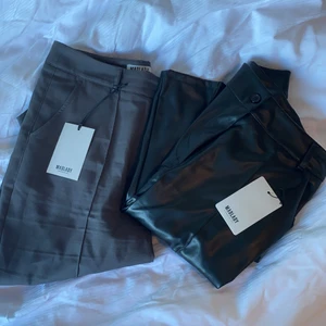 Oanvända byxor  - Gråa kostymbyxor, storlek 40-L32 men passar mig som har 38 i vanliga fall. Är 167 cm lång. Likadant med lackbyxorna, de är små i storleken så de passar mer en S/M än en L. 400kr/st eller kom med egna priser 