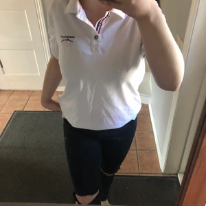 Swedemount piké - Vit piké från Swedemount, använd med lite slitage men inget som stör