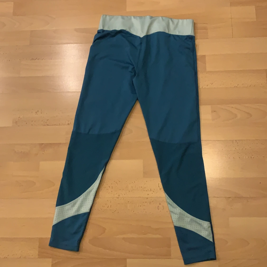 Träningsbyxor L - 90