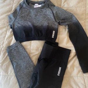 Gymshark set  - Gymshark set som är oanvänt. Båda delarna är i strl M ❤️  500 kr för båda två
