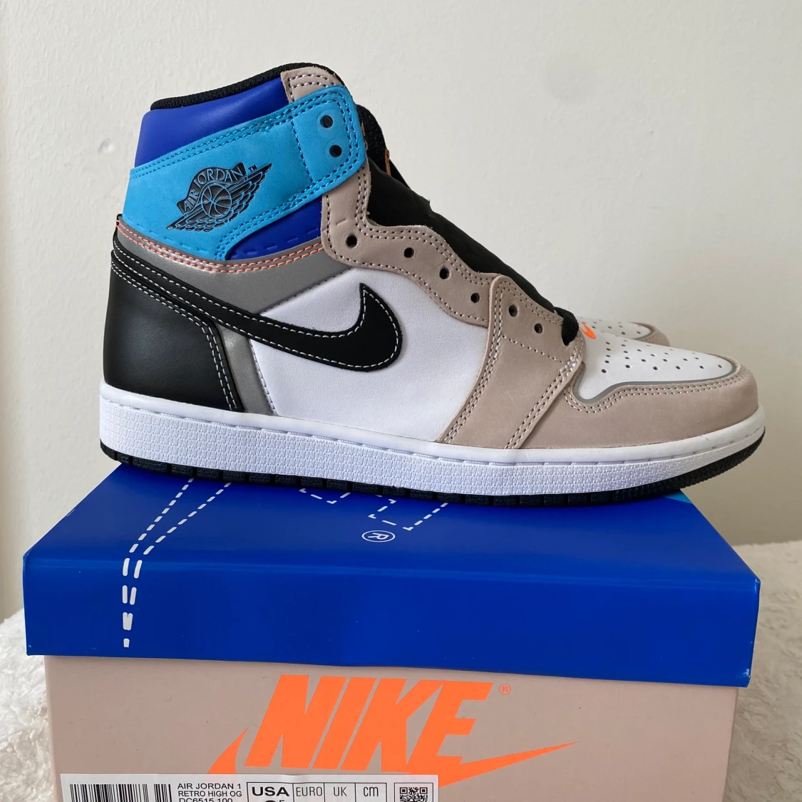 Air Jordan 1 Retro High OG ’Prototype’ - 90