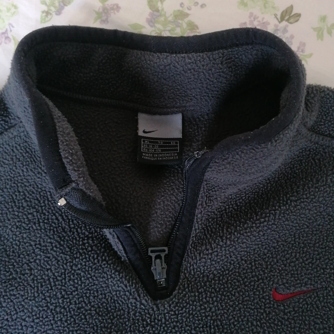 Nike fleece. Size XL, EU : 164-176 - 91