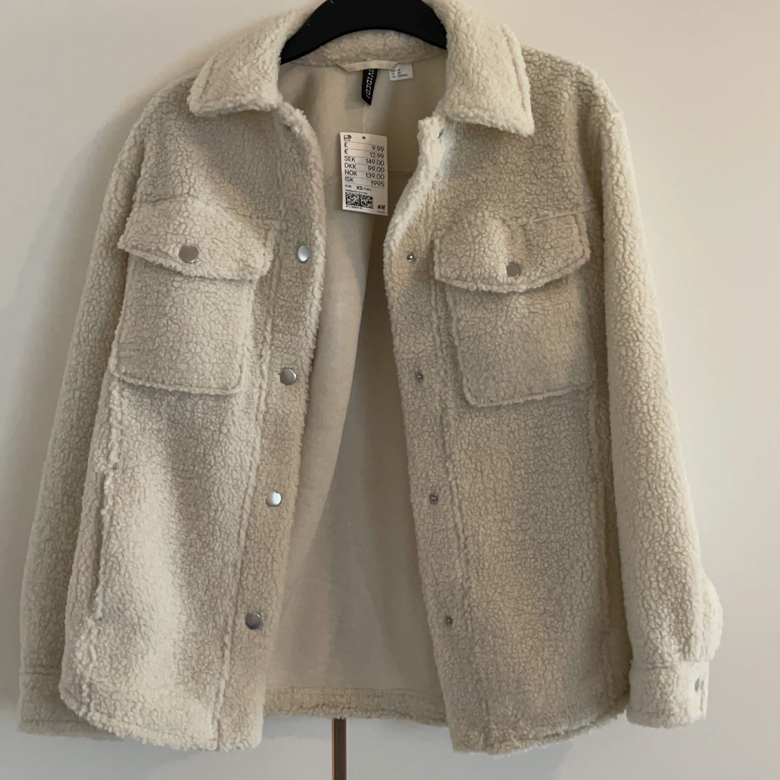 Jacka från H&M i storlek XS