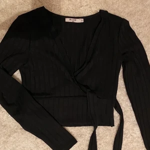 Tröja - Fin tröja ifrån nakd💕