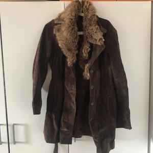 Mocka skin jacka - Mocka brun skin jacka 