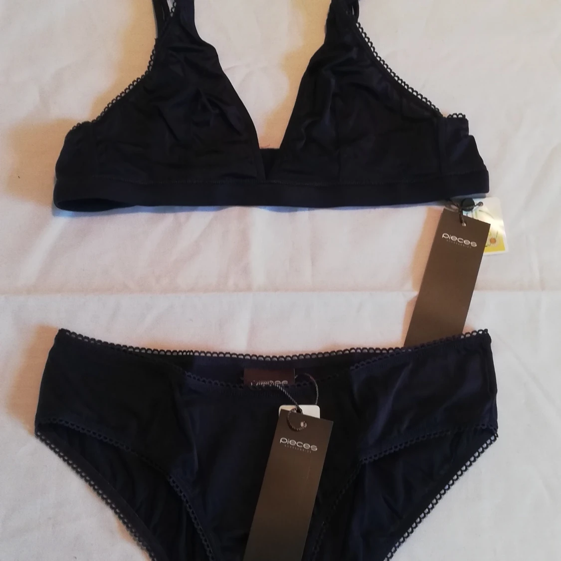Pieces underkläder 