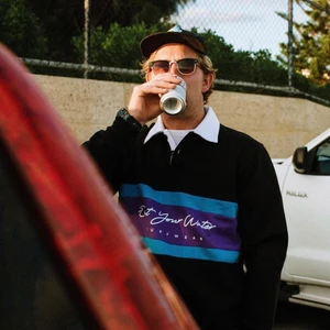 Tröja  - Ass ball tröja, aldrig använd. Stl M lite oversized köparen står för frakten 📦 bud från 100kr buda i kommentarerna 🥳 