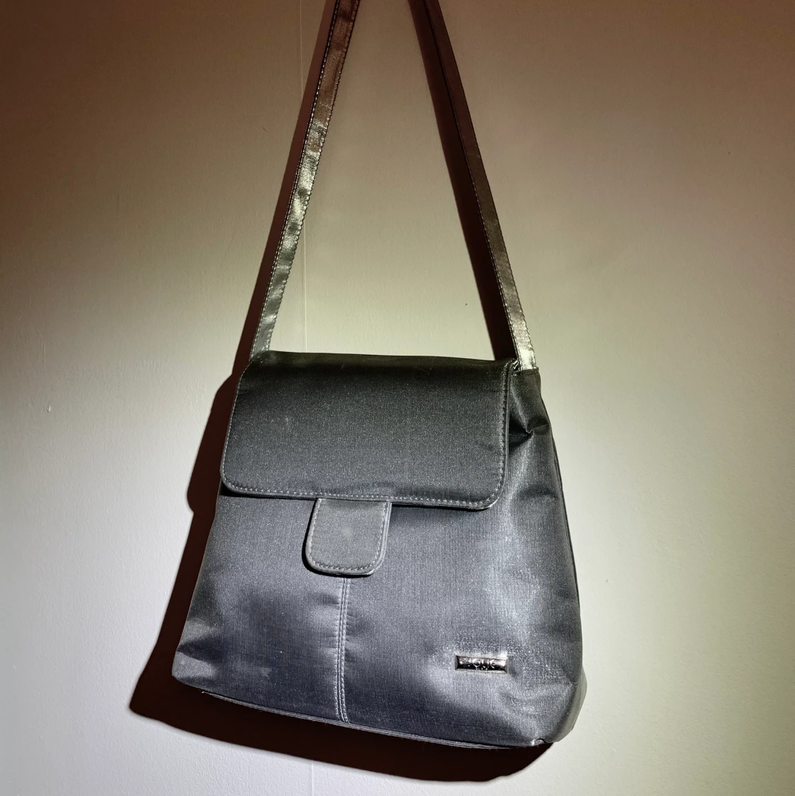 Axelväska - metallic - 90