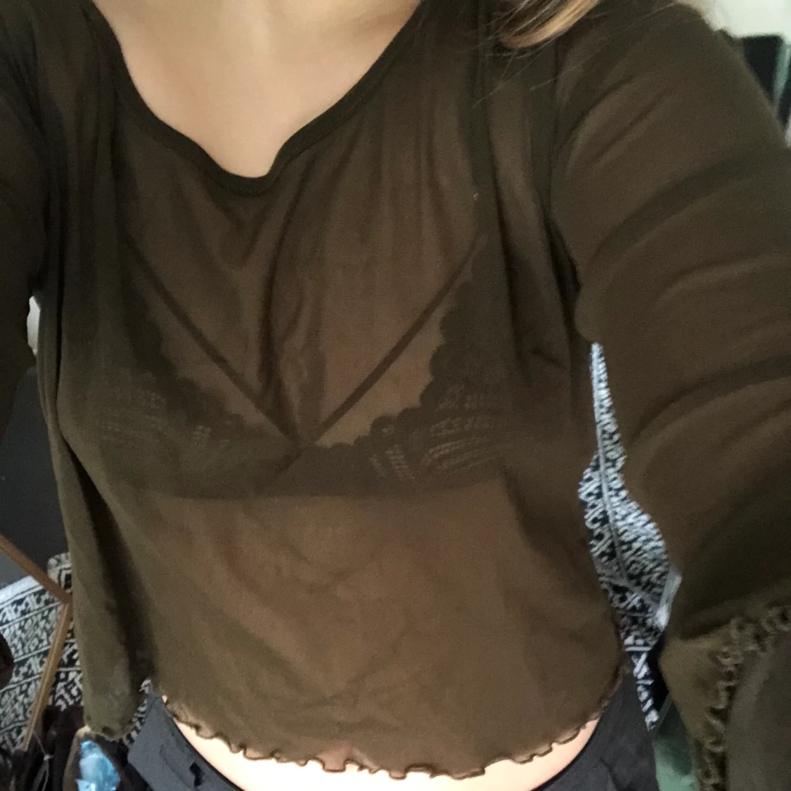 Grön/brun mesh tröja