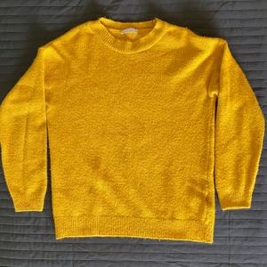 Stickat tröja M/L - Inte mkt användt, LC waikiki