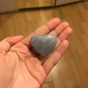 💎Kristall Blue Calcite💎 - Jätte bra kristall fö få bort negativitet💕Självklart äkta💎köptes för 80kr och säljer för 60kr💎