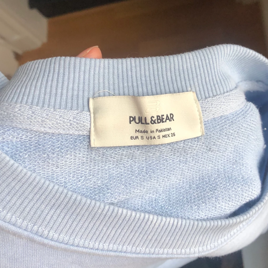 Pull&Bear croppad sweatshirt  - 91