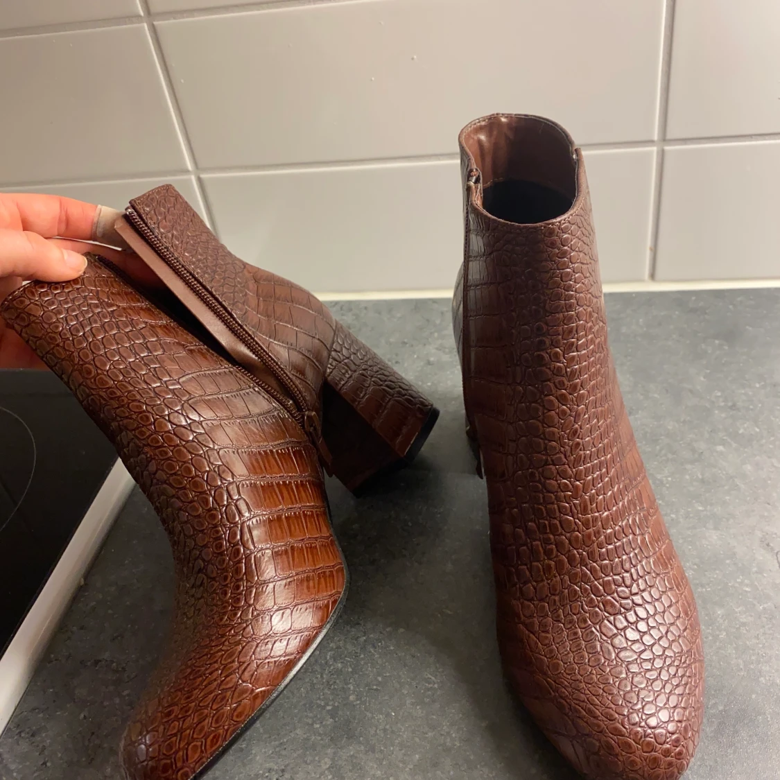 Snygga klackar köpa i Grekland  - 90