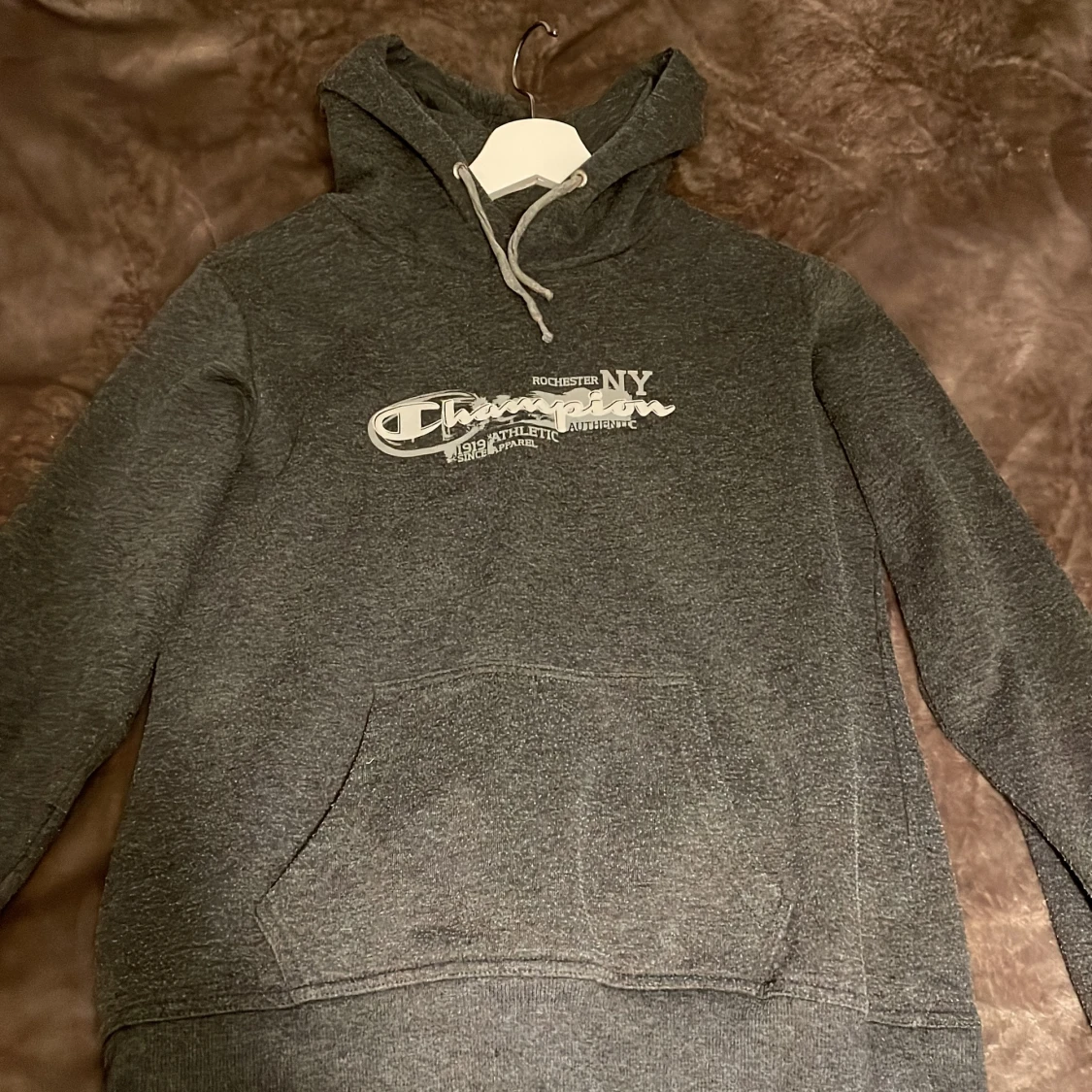 Champion hoodie storlek M