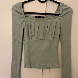 Topp - Fin grön topp 🤍