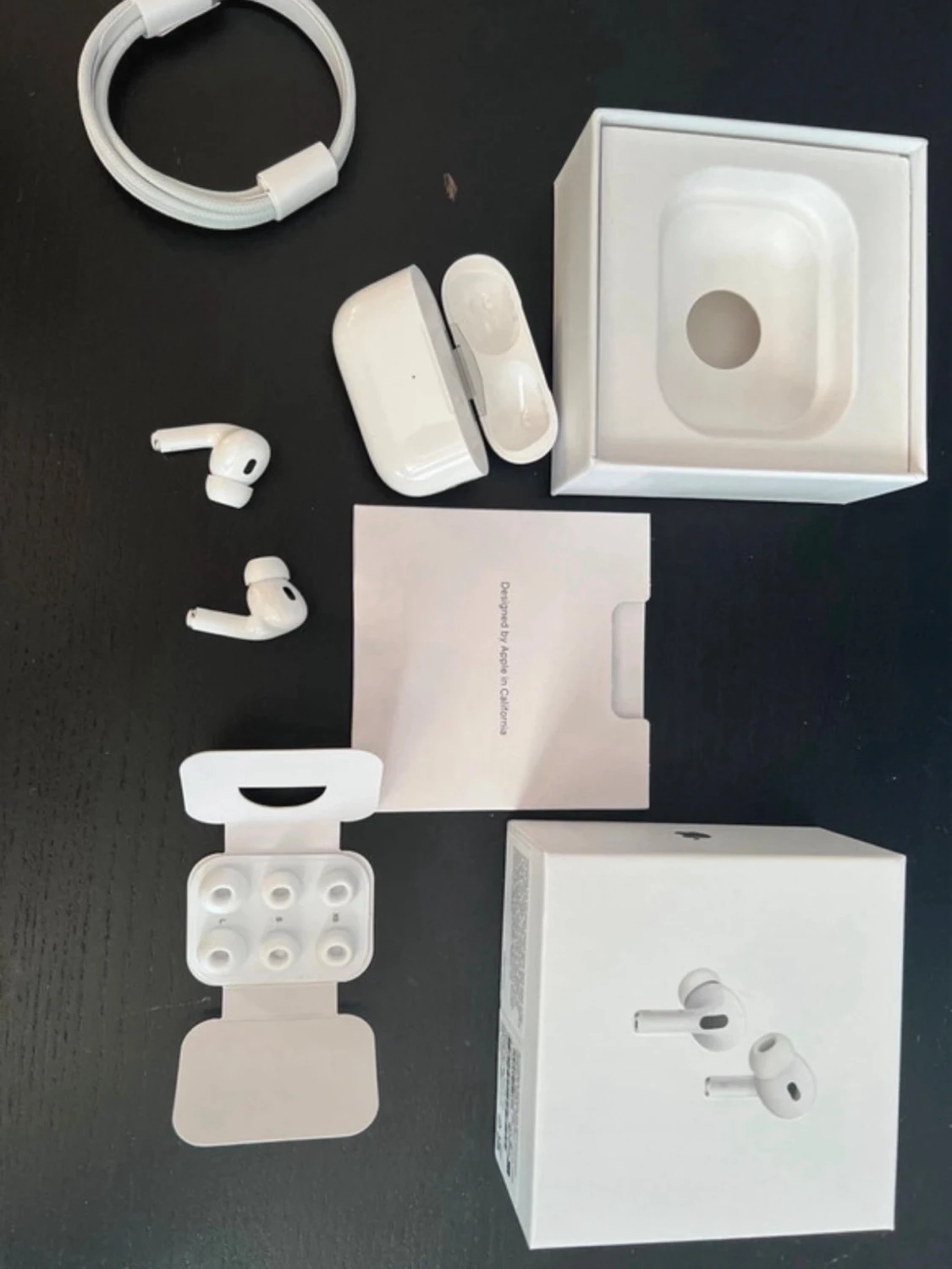 Apple AirPods Pro 2 - 4
